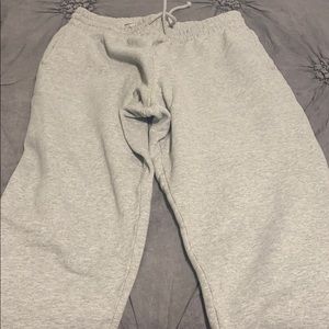 Aritzia Boyfriend Sweatpants